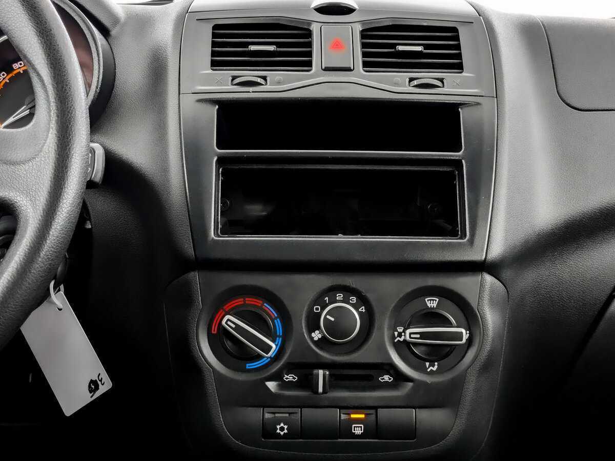 Lada (ВАЗ) Granta б/у, 2023, Механическая. Фото: #14