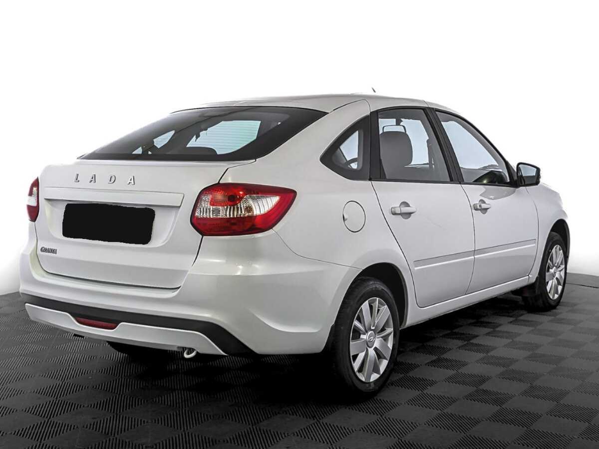 Lada (ВАЗ) Granta б/у, 2023, Механическая. Фото: #4