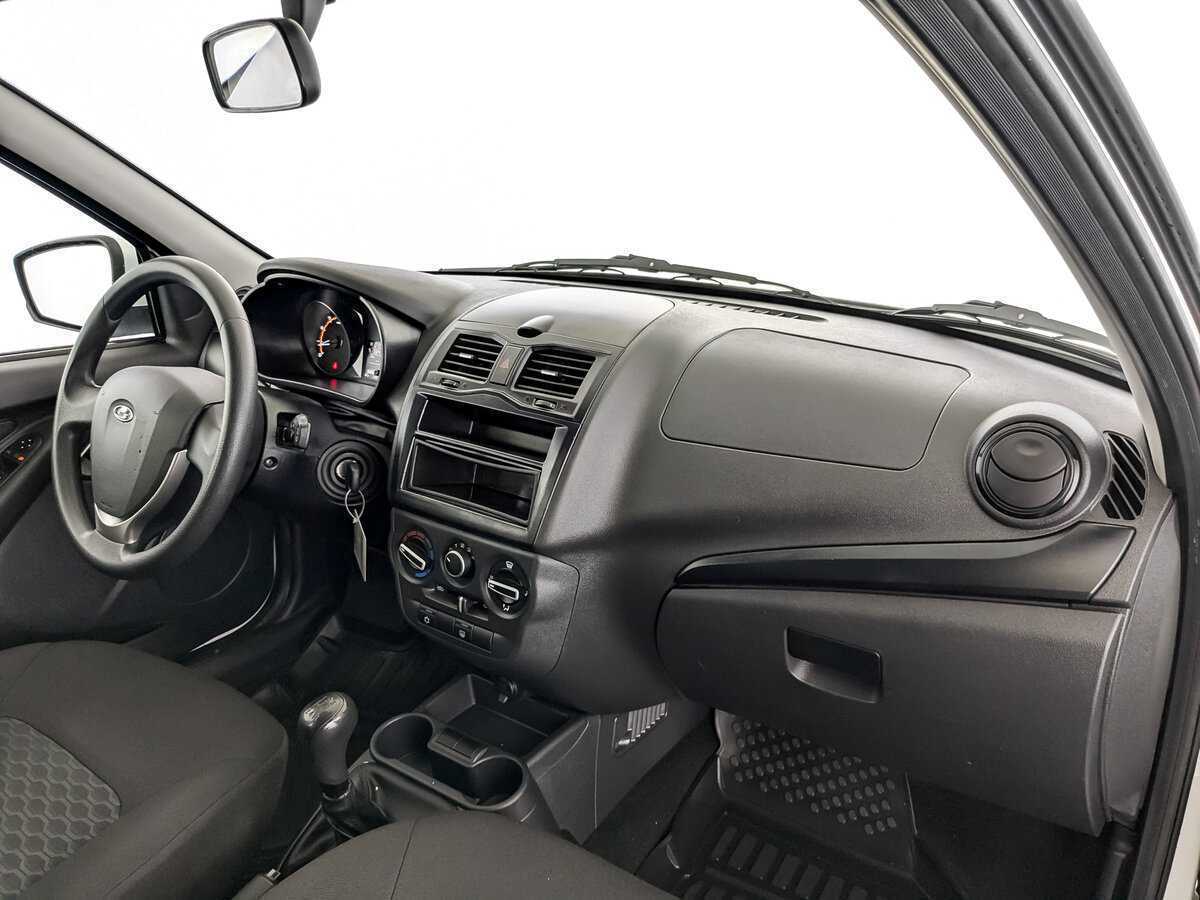 Lada (ВАЗ) Granta б/у, 2023, Механическая. Фото: #10