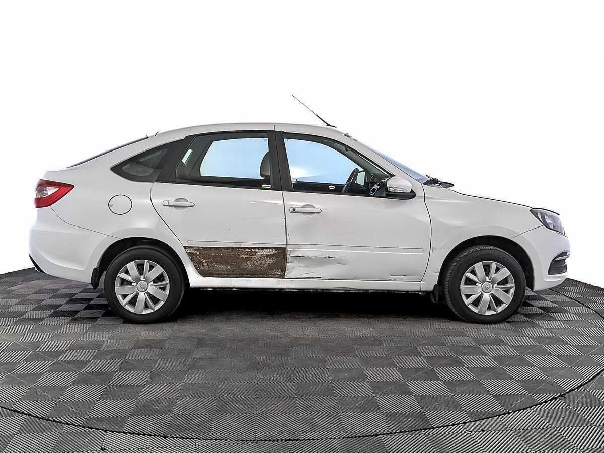 Lada (ВАЗ) Granta б/у, 2023, Механическая. Фото: #3