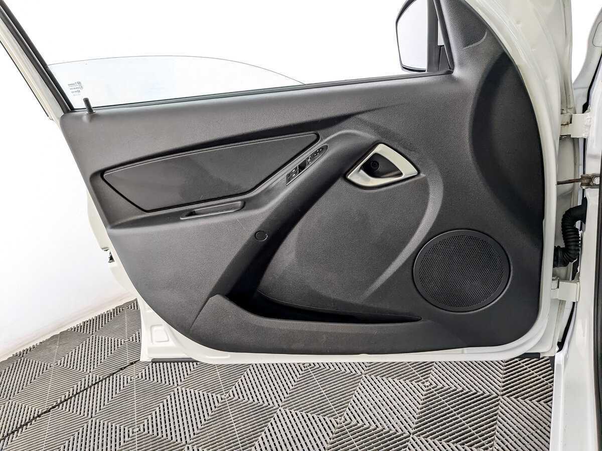 Lada (ВАЗ) Granta б/у, 2023, Механическая. Фото: #14