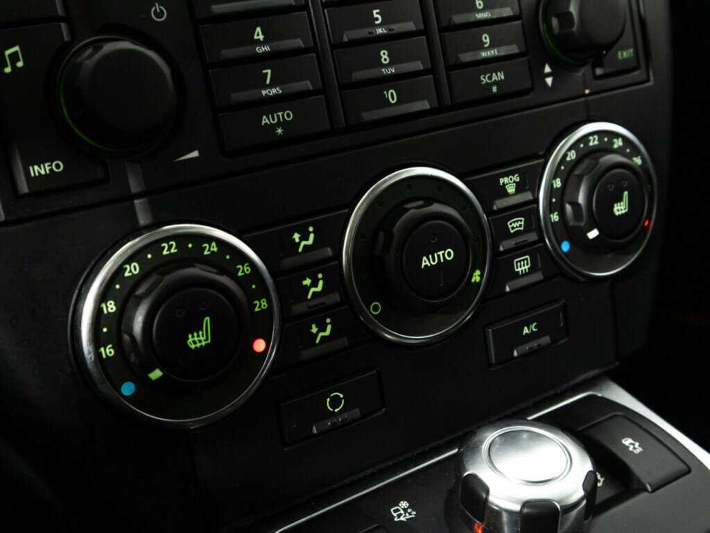 Land Rover Freelander б/у, 2012, Автоматическая. Фото: #15