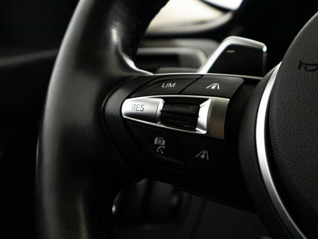 BMW 3 серии б/у, 2016, Автоматическая. Фото: #17