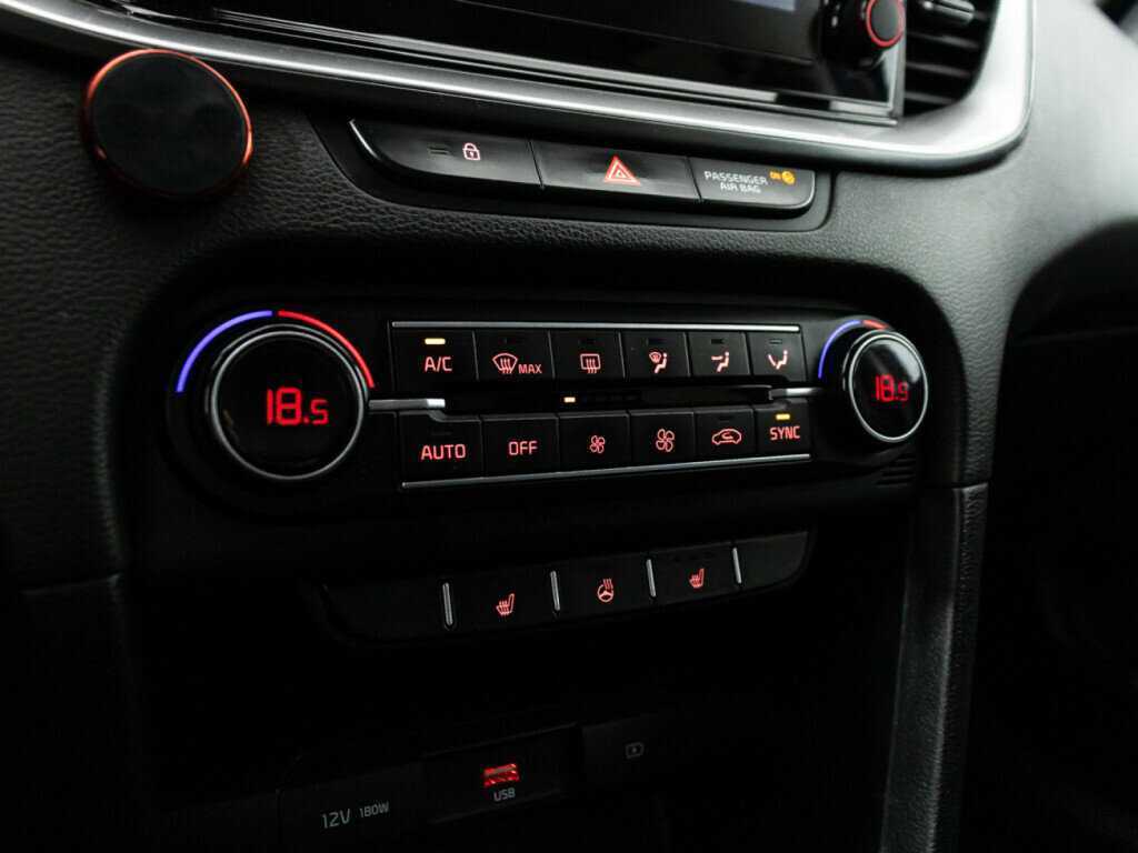 Kia Ceed б/у, 2021, Автоматическая. Фото: #19