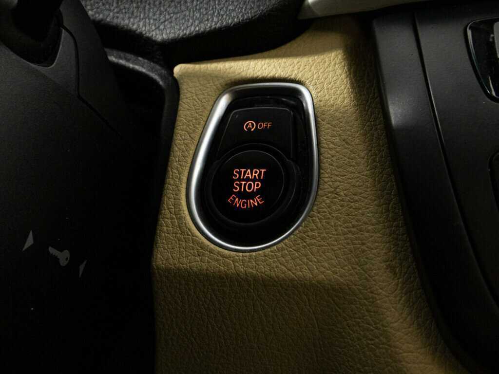 BMW 3 серии б/у, 2014, Автоматическая. Фото: #16