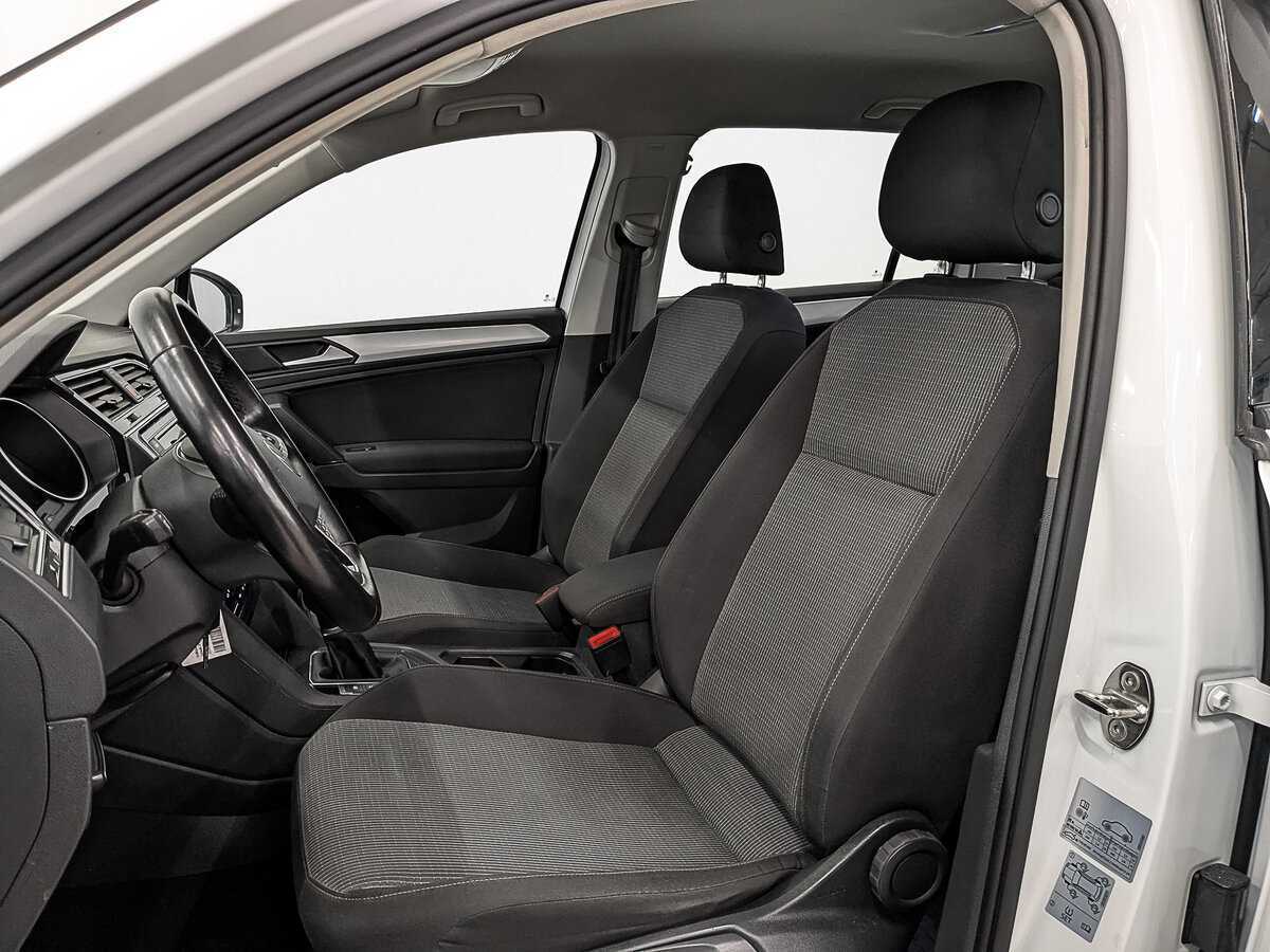 Volkswagen Tiguan б/у, 2021, Роботизированная. Фото: #16