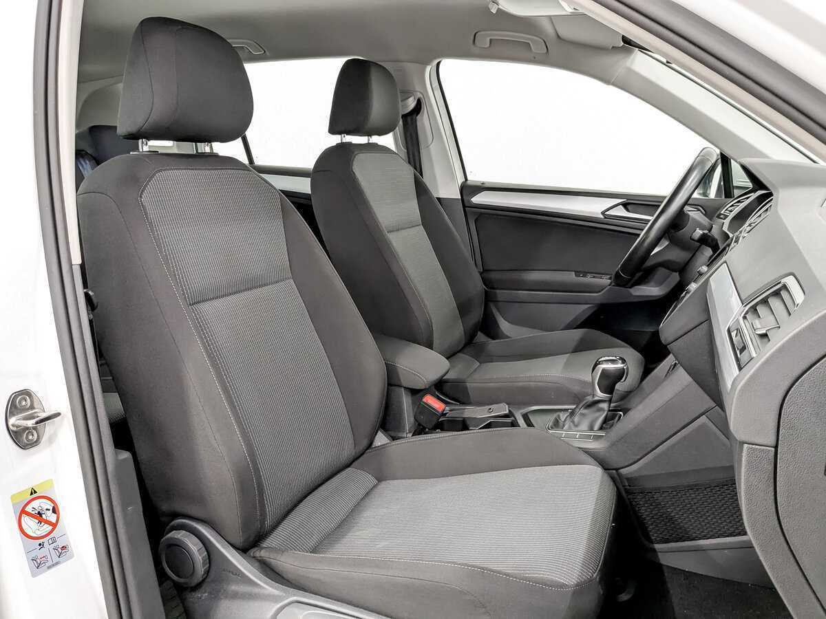 Volkswagen Tiguan б/у, 2021, Роботизированная. Фото: #22