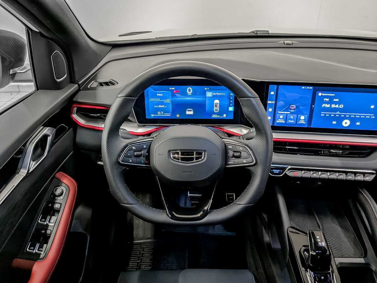 Geely Coolray б/у, 2024, Роботизированная. Фото: #17