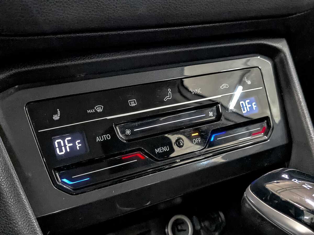 Volkswagen Tiguan б/у, 2021, Роботизированная. Фото: #19