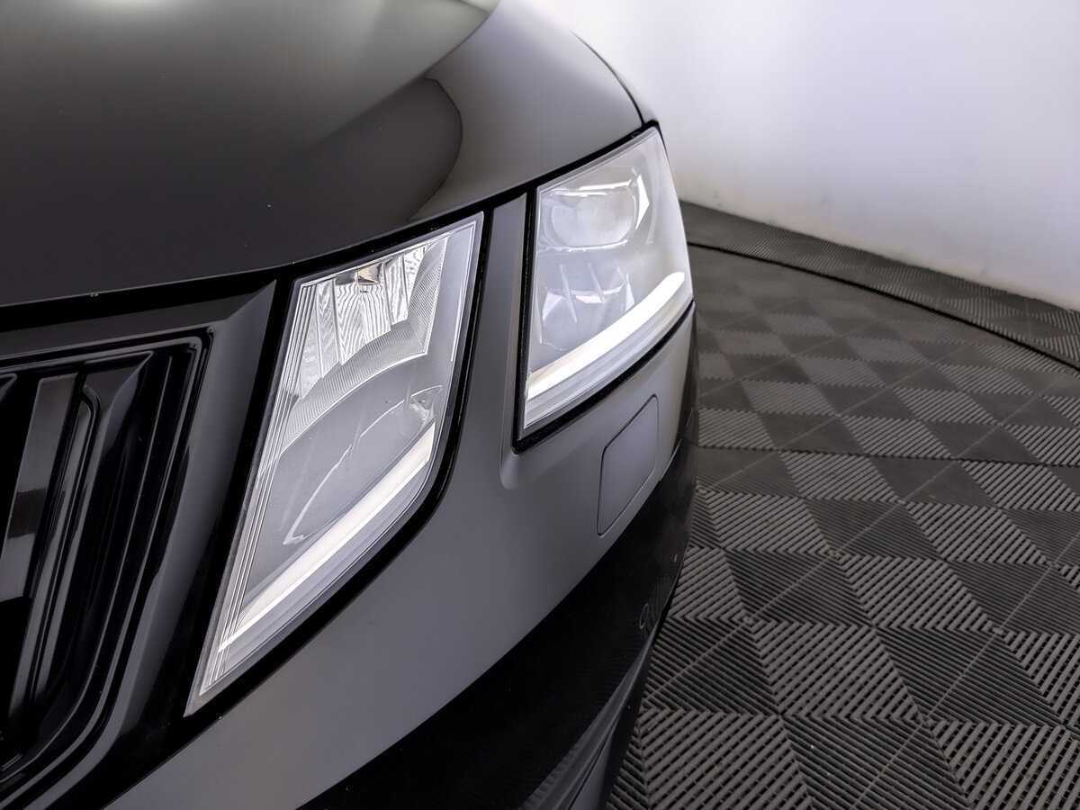 Skoda Octavia б/у, 2019, Роботизированная. Фото: #16