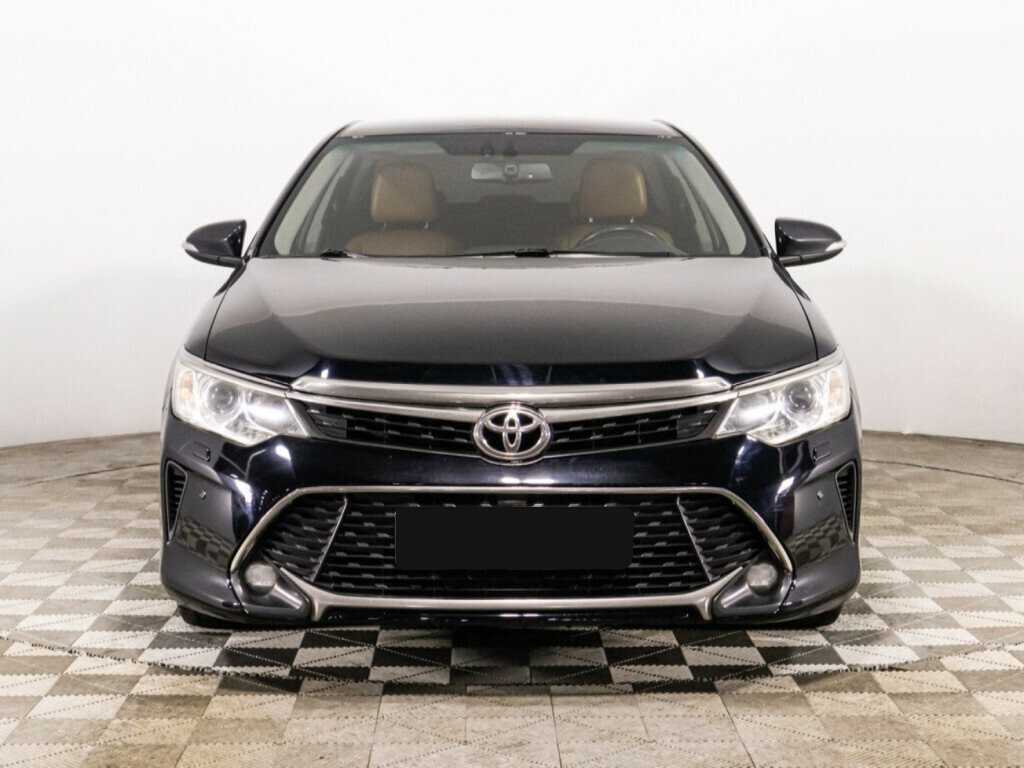 Toyota Camry б/у, 2017, Автоматическая. Фото: #1