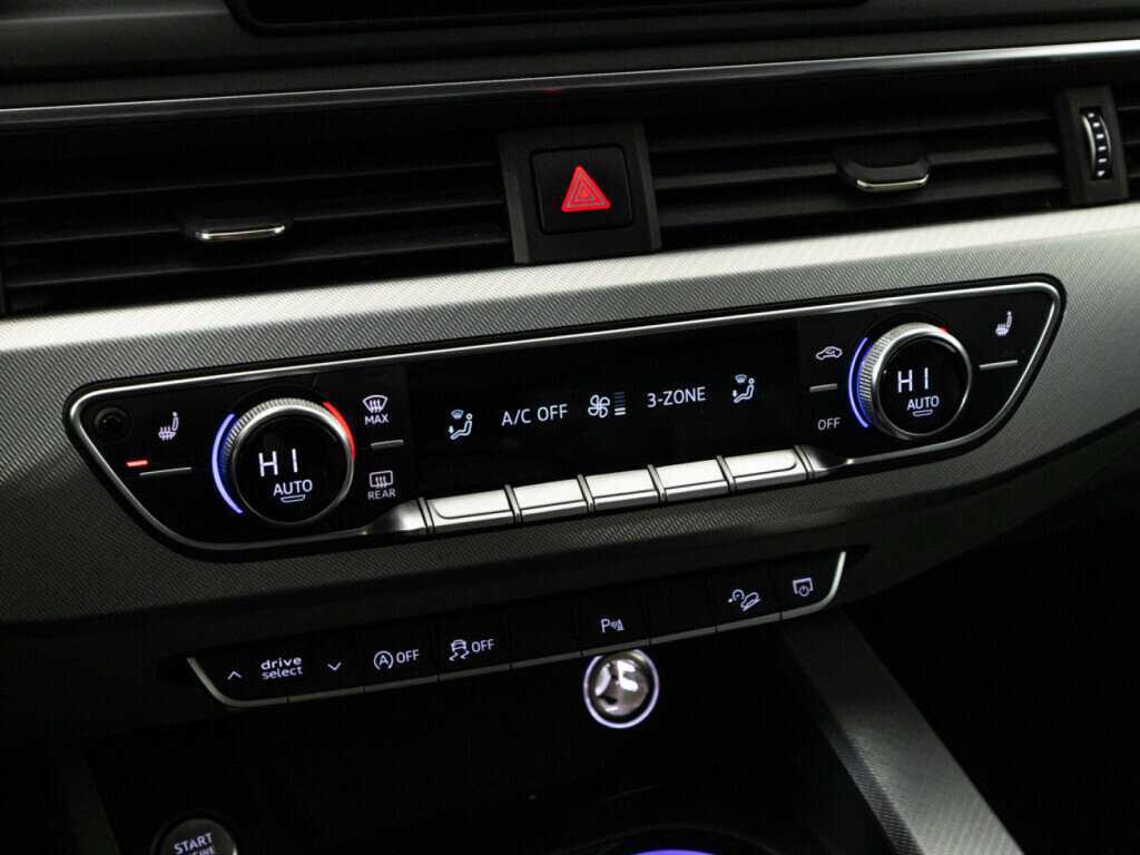 Audi A4 б/у, 2015, Роботизированная. Фото: #15