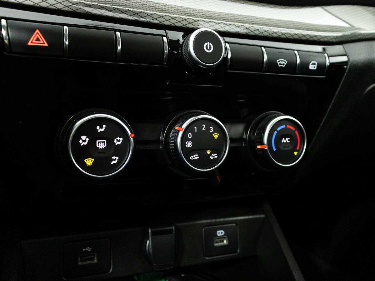 Lada (ВАЗ) Vesta б/у, 2023, Механическая. Фото: #16