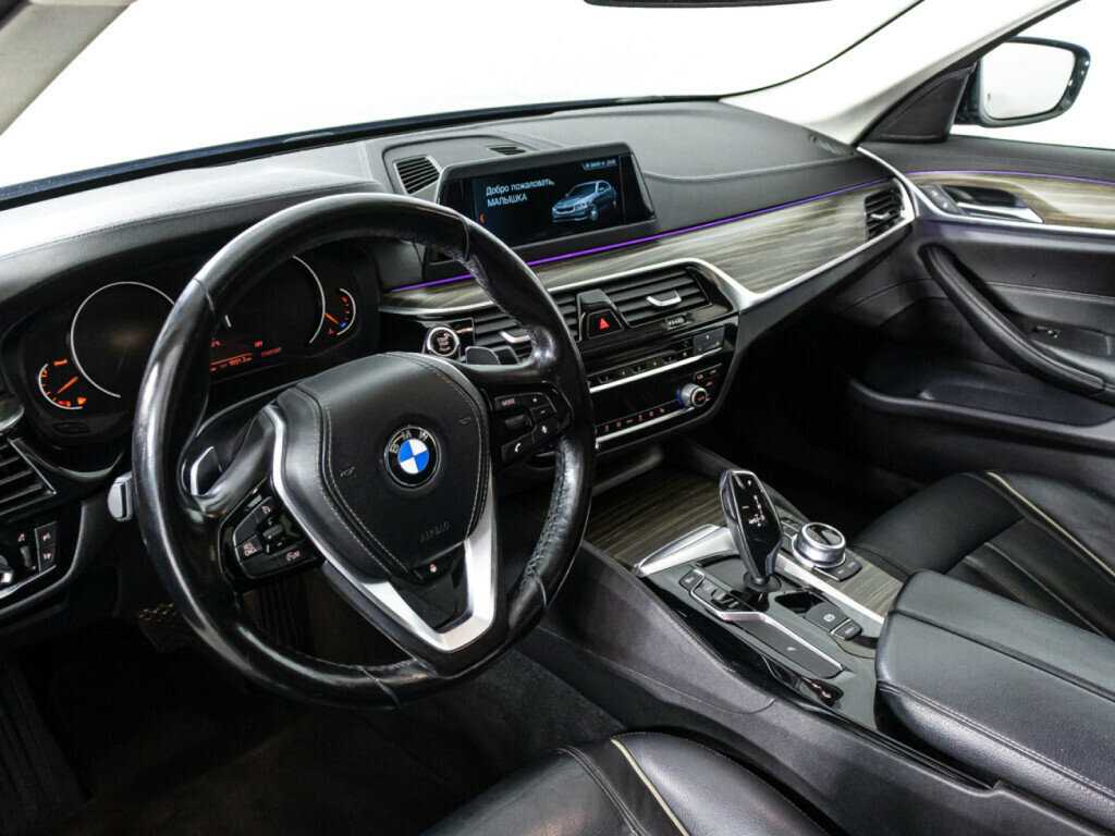 BMW 5 серии б/у, 2017, Автоматическая. Фото: #10