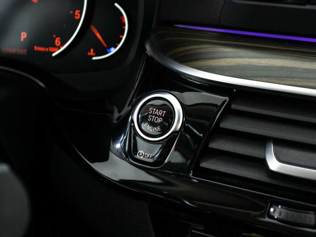 BMW 5 серии б/у, 2017, Автоматическая. Фото: #17