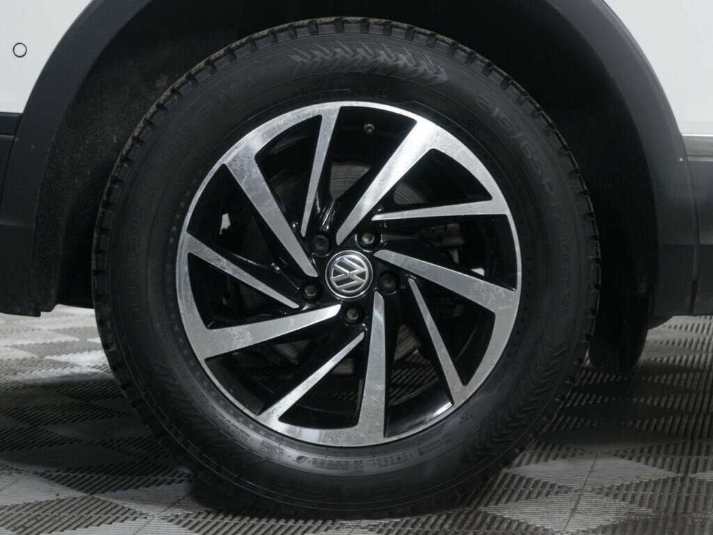 Volkswagen Tiguan б/у, 2018, Роботизированная. Фото: #17