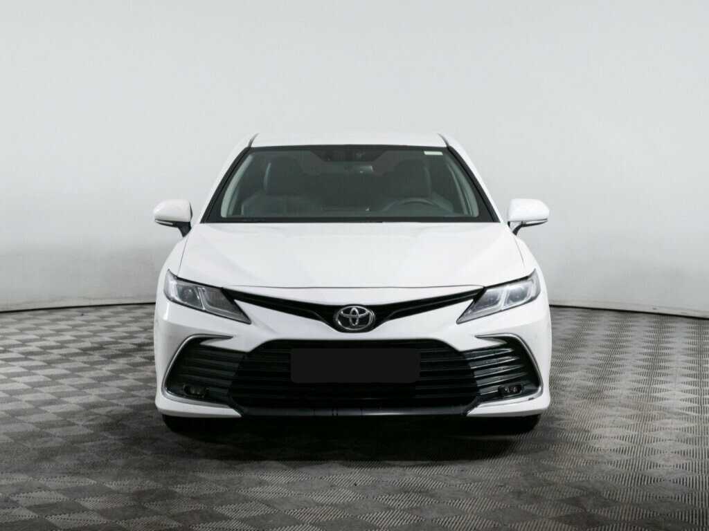 Toyota Camry б/у, 2021, Автоматическая. Фото: #1