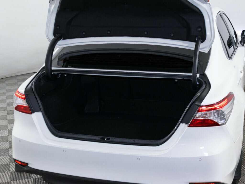 Toyota Camry б/у, 2021, Автоматическая. Фото: #5