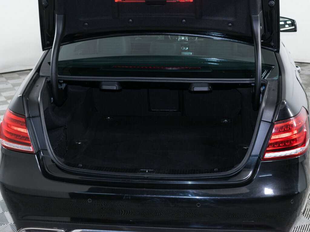 Mercedes-Benz E-Класс б/у, 2013, Автоматическая. Фото: #6