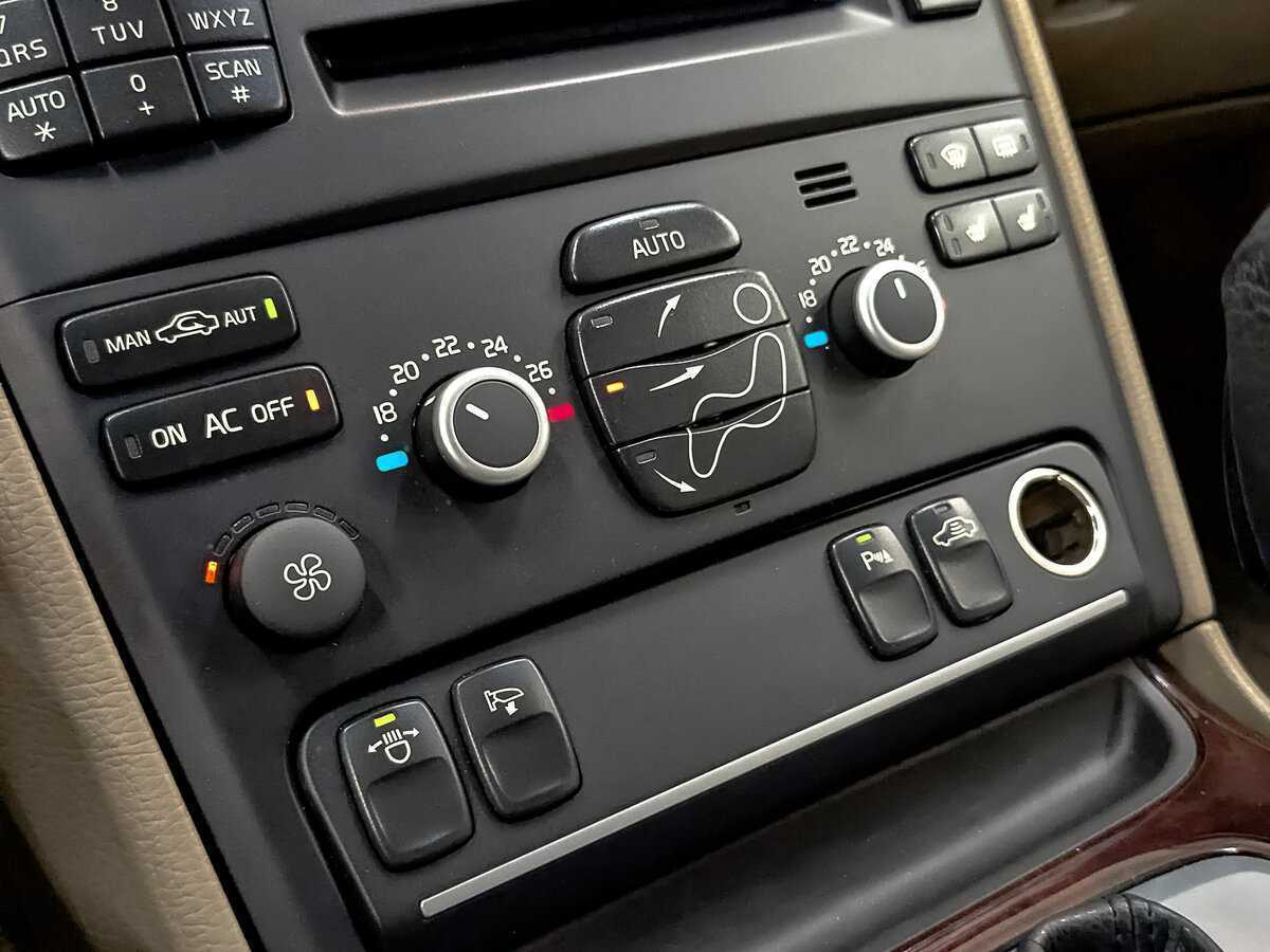 Volvo XC90 б/у, 2012, Автоматическая. Фото: #18