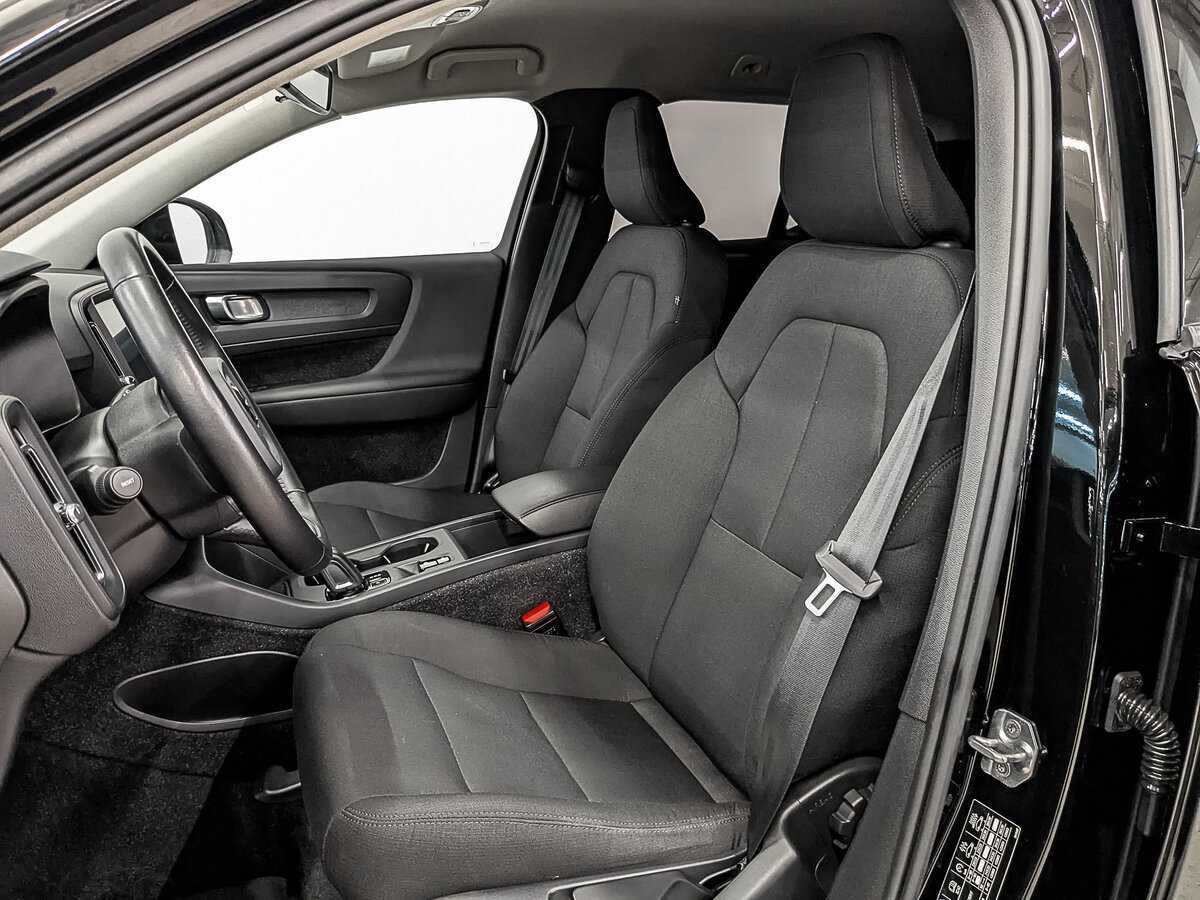 Volvo XC40 б/у, 2019, Автоматическая. Фото: #19