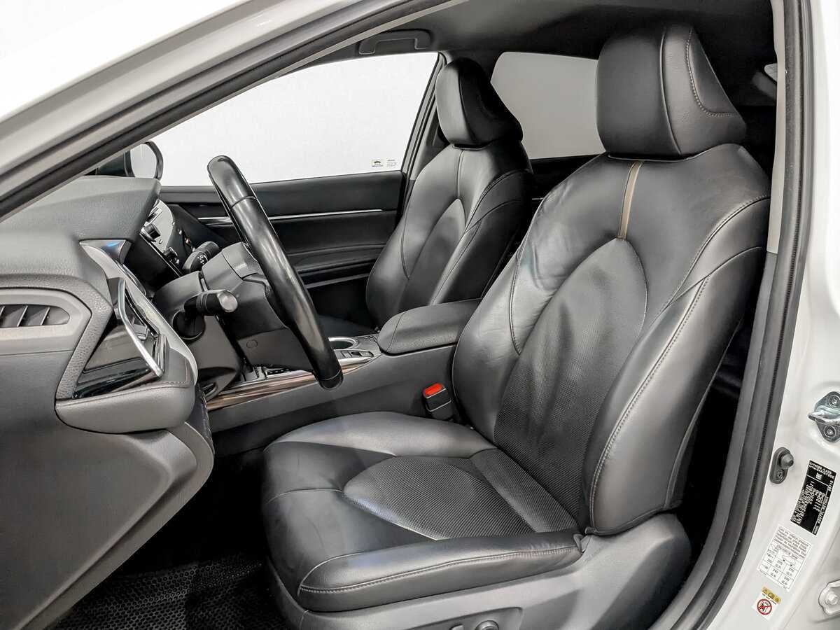 Toyota Camry б/у, 2019, Автоматическая. Фото: #17