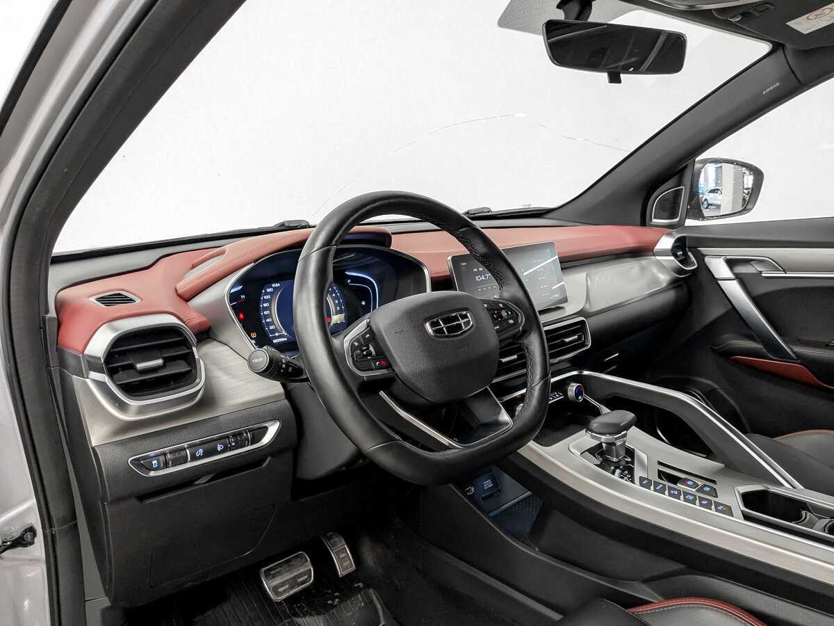 Geely Coolray б/у, 2023, Роботизированная. Фото: #15