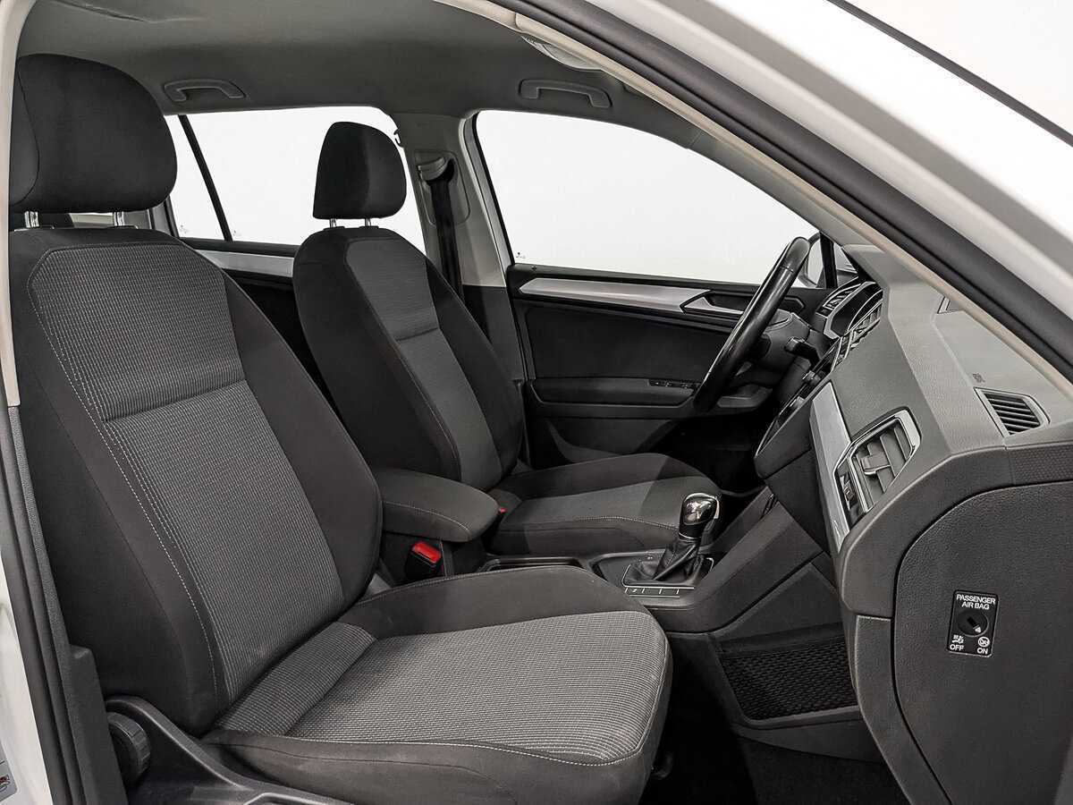 Volkswagen Tiguan б/у, 2021, Роботизированная. Фото: #21