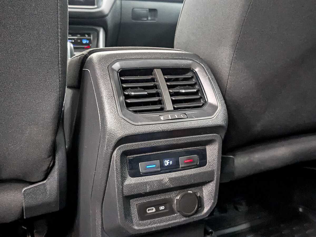 Volkswagen Tiguan б/у, 2021, Роботизированная. Фото: #23