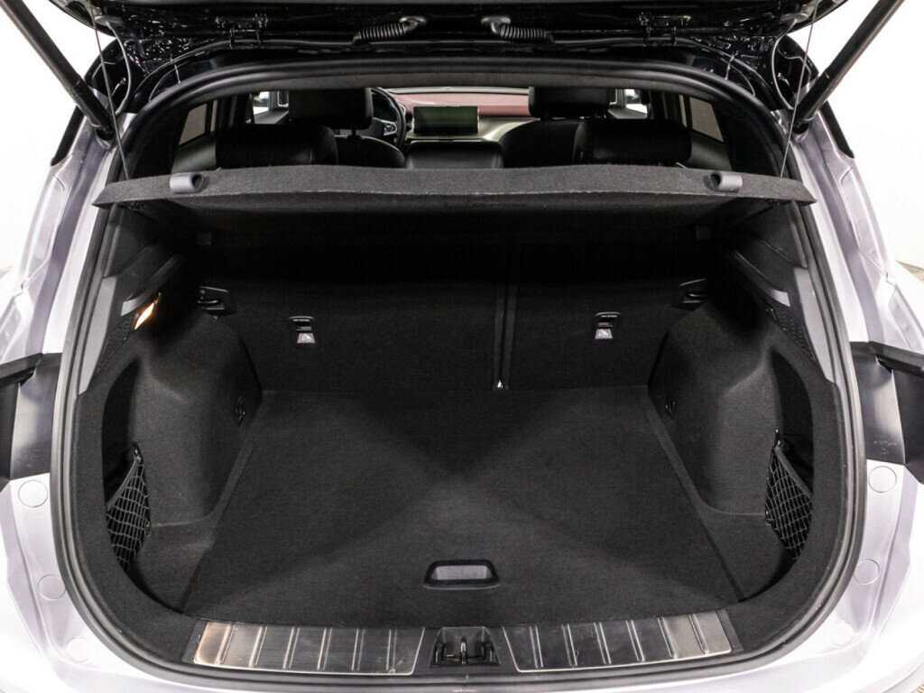 Geely Coolray б/у, 2023, Роботизированная. Фото: #14