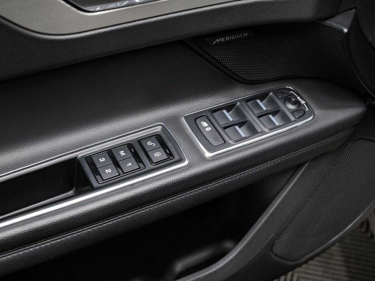 Jaguar XF б/у, 2016, Автоматическая. Фото: #15