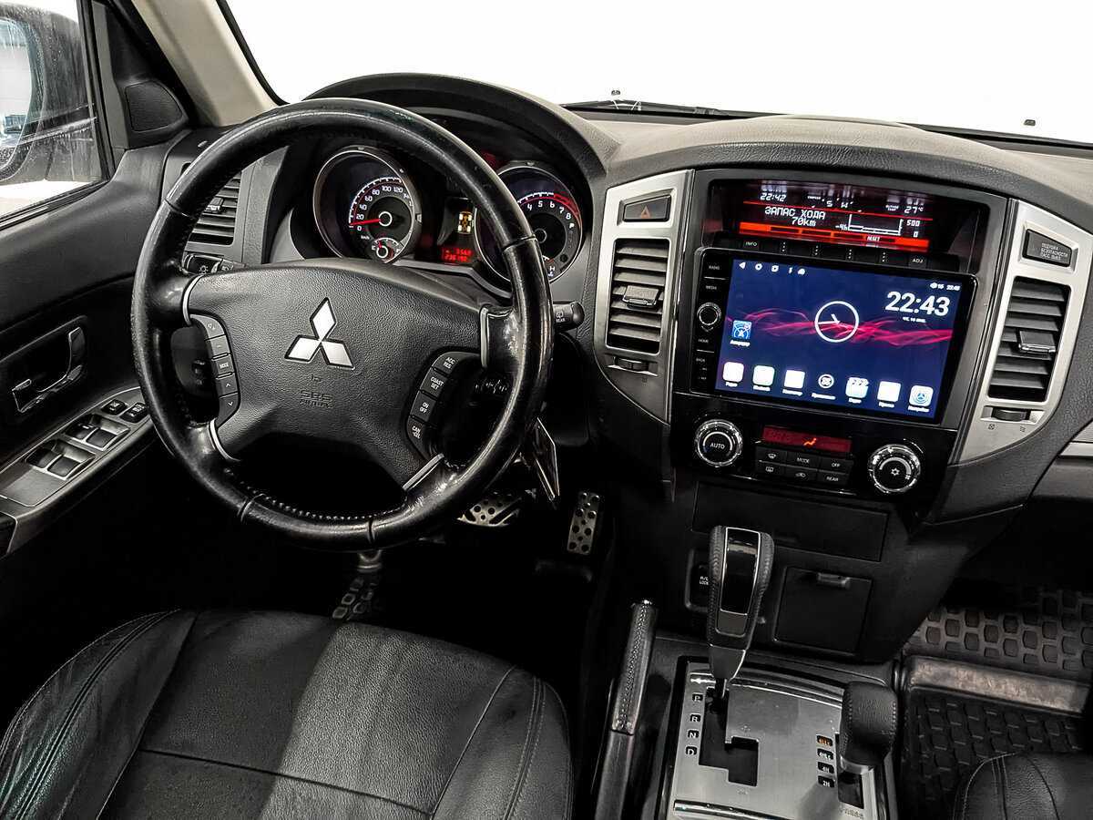 Mitsubishi Pajero б/у, 2015, Автоматическая. Фото: #24