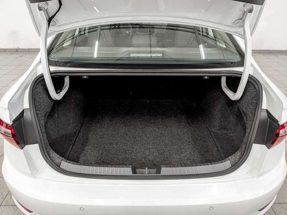 Volkswagen Jetta б/у, 2020, Автоматическая. Фото: #9