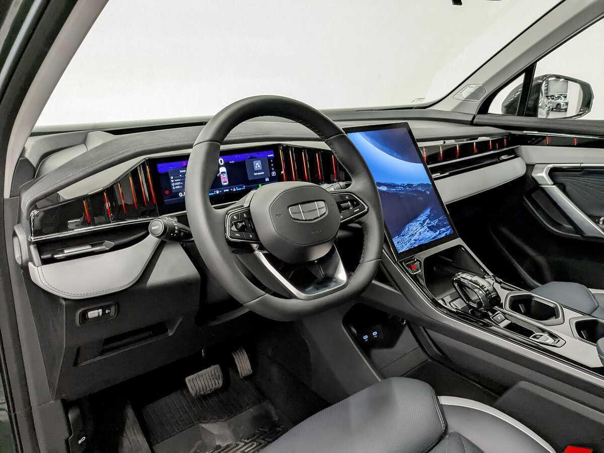 Geely Atlas б/у, 2024, Роботизированная. Фото: #15