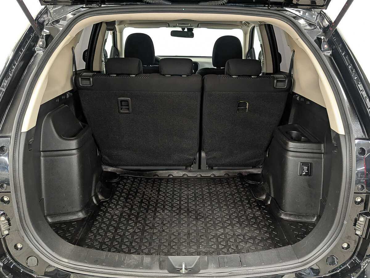 Mitsubishi Outlander б/у, 2018, Вариатор. Фото: #8