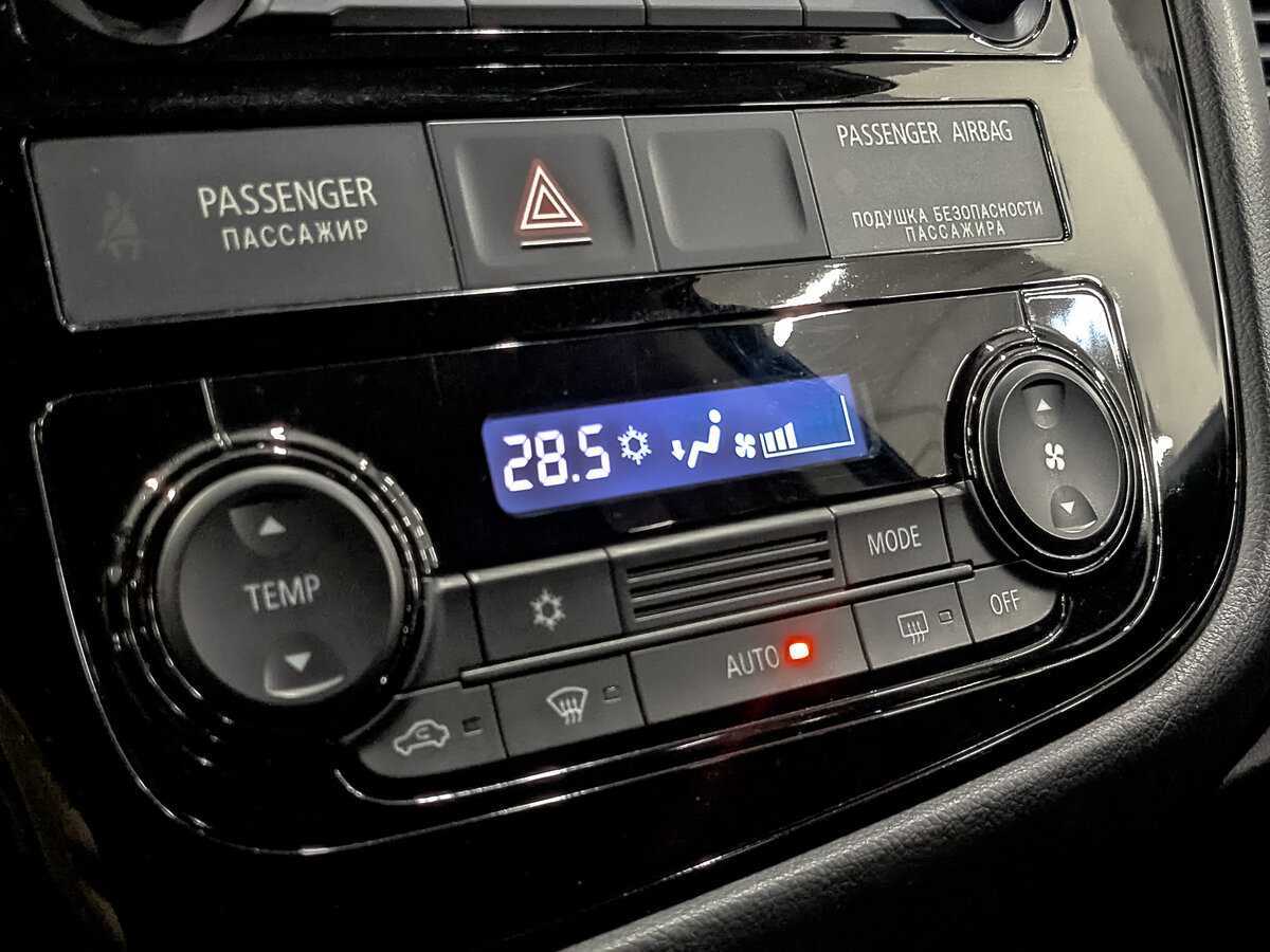 Mitsubishi Outlander б/у, 2018, Вариатор. Фото: #19