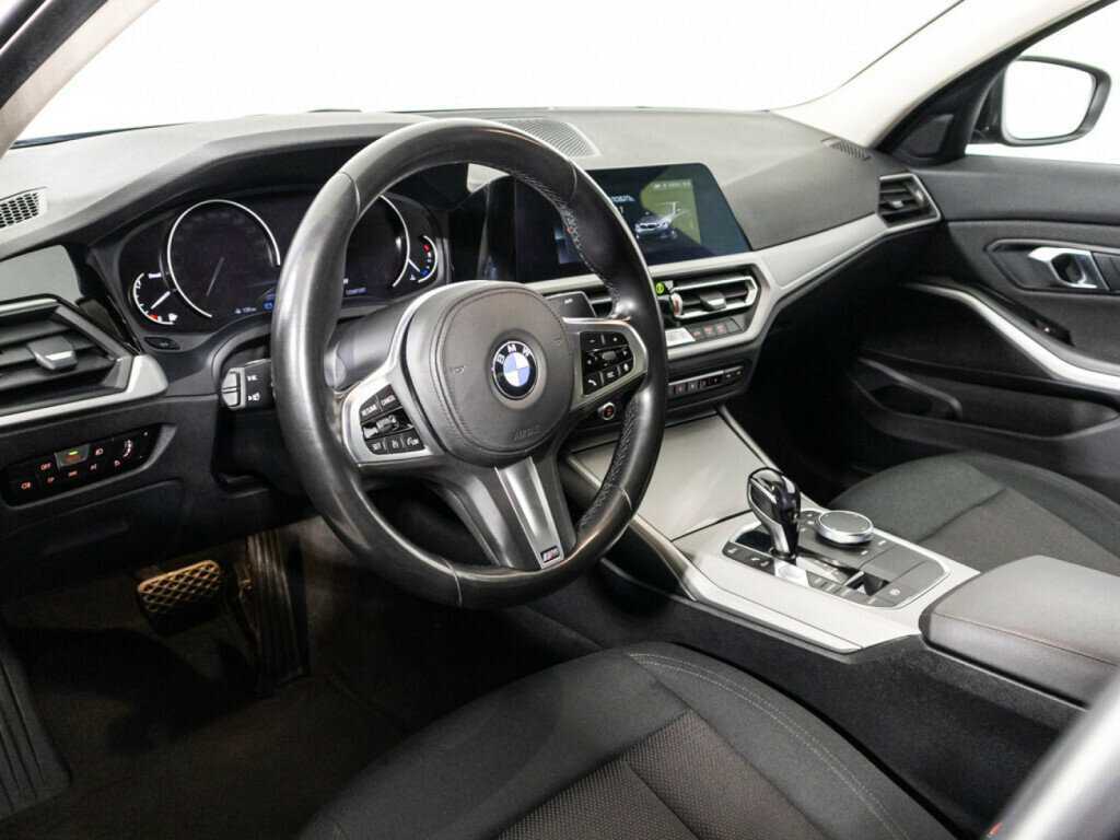 BMW 3 серии б/у, 2019, Автоматическая. Фото: #10