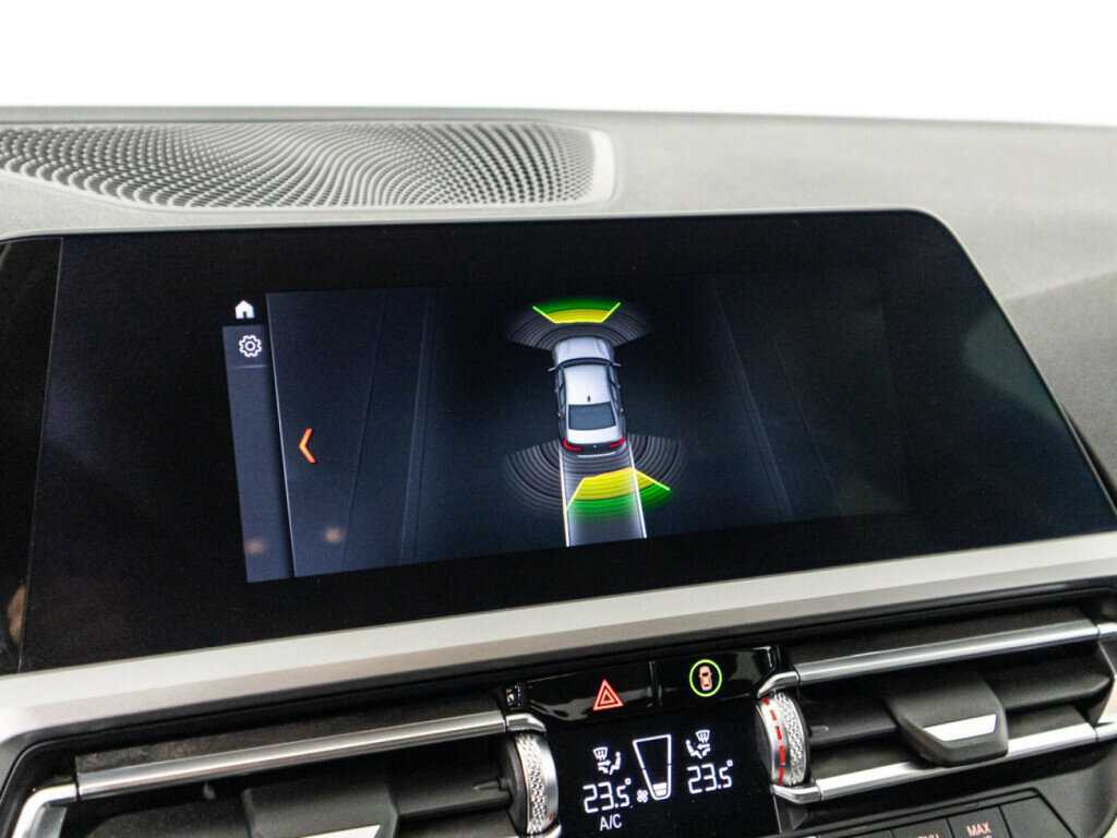 BMW 3 серии б/у, 2019, Автоматическая. Фото: #17