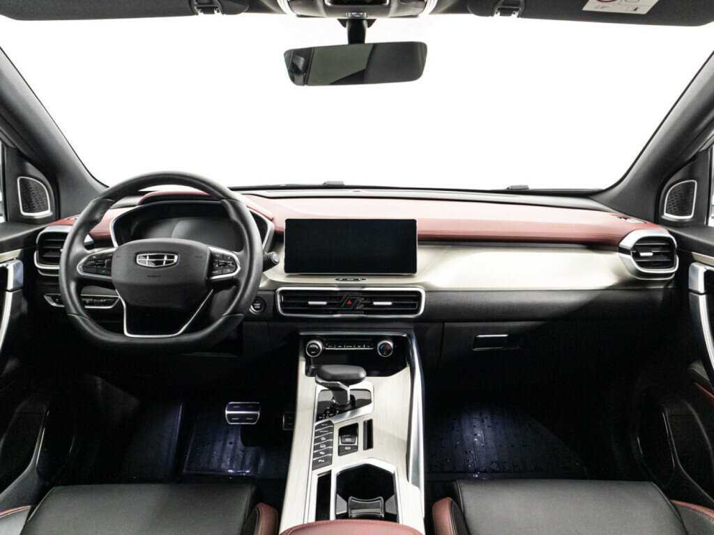 Geely Coolray б/у, 2023, Роботизированная. Фото: #12