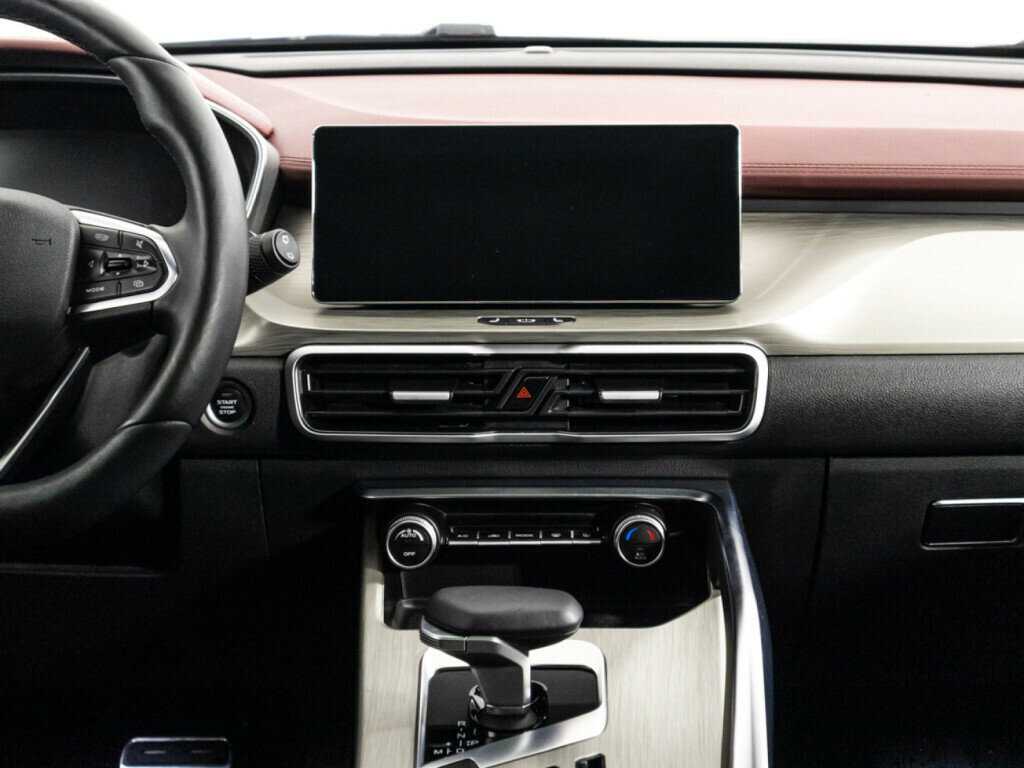 Geely Coolray б/у, 2023, Роботизированная. Фото: #13