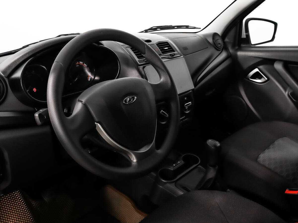 Lada (ВАЗ) Granta б/у, 2023, Механическая. Фото: #6