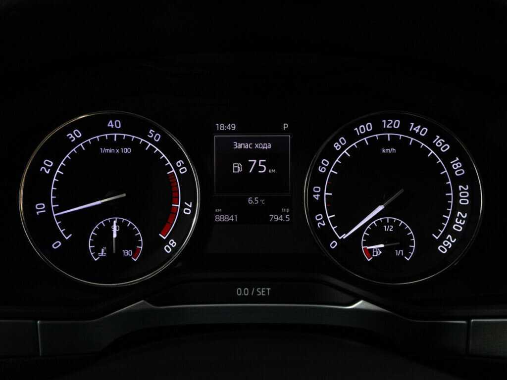 Skoda Superb б/у, 2017, Роботизированная. Фото: #11