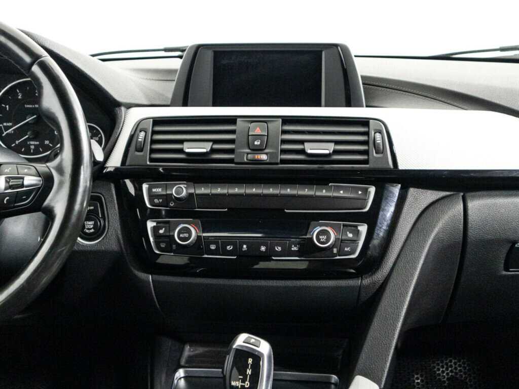 BMW 3 серии б/у, 2018, Автоматическая. Фото: #13