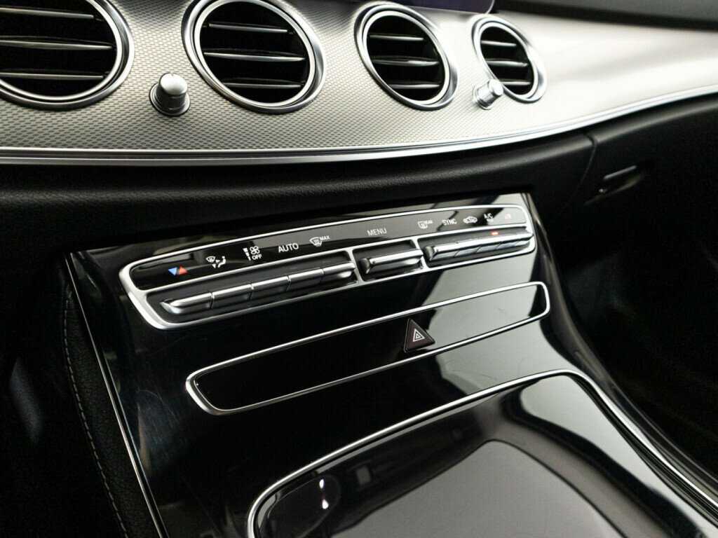 Mercedes-Benz E-Класс б/у, 2018, Автоматическая. Фото: #17
