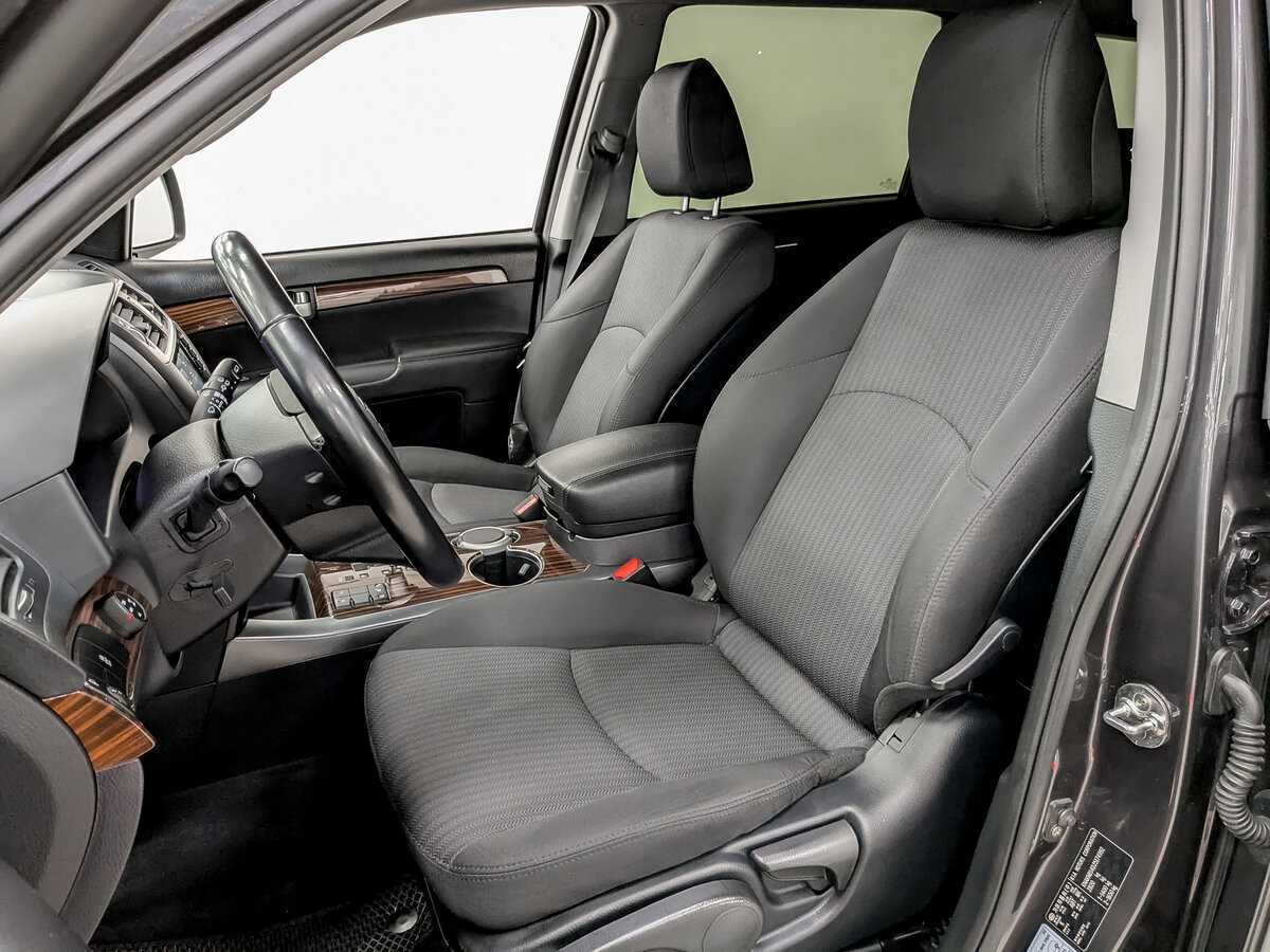 Kia Mohave б/у, 2017, Автоматическая. Фото: #16