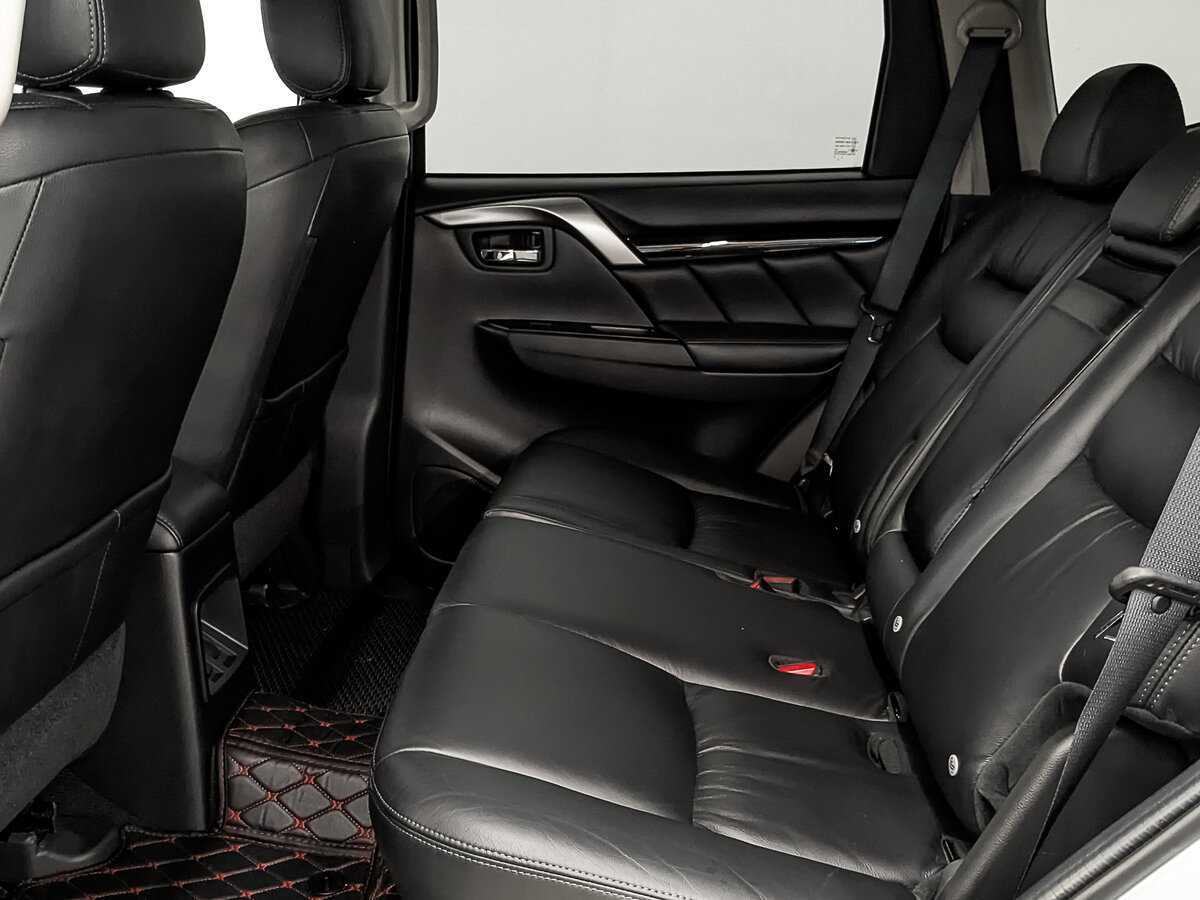 Mitsubishi Pajero Sport б/у, 2020, Автоматическая. Фото: #17