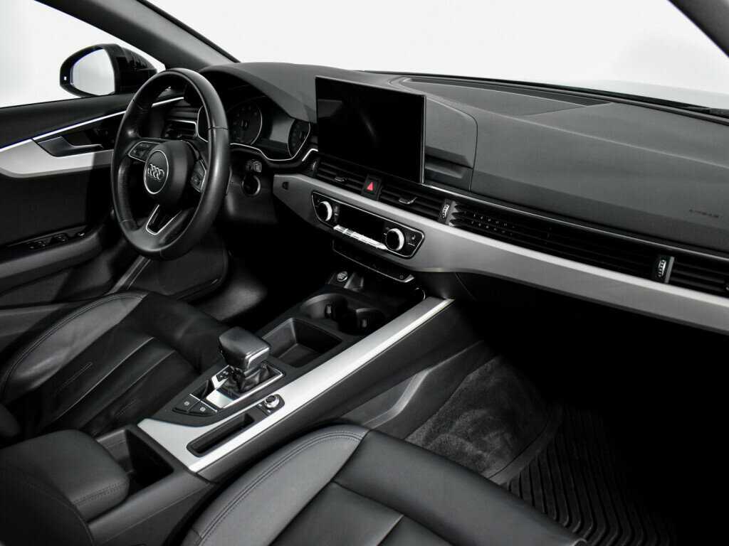 Audi A4 б/у, 2020, Роботизированная. Фото: #12