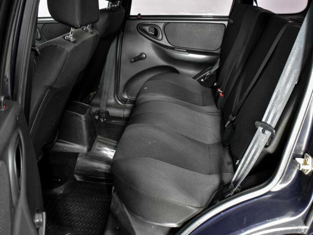 Chevrolet Niva б/у, 2017, Механическая. Фото: #9