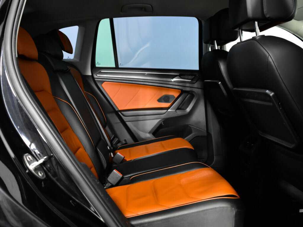 Volkswagen Tiguan б/у, 2018, Роботизированная. Фото: #9