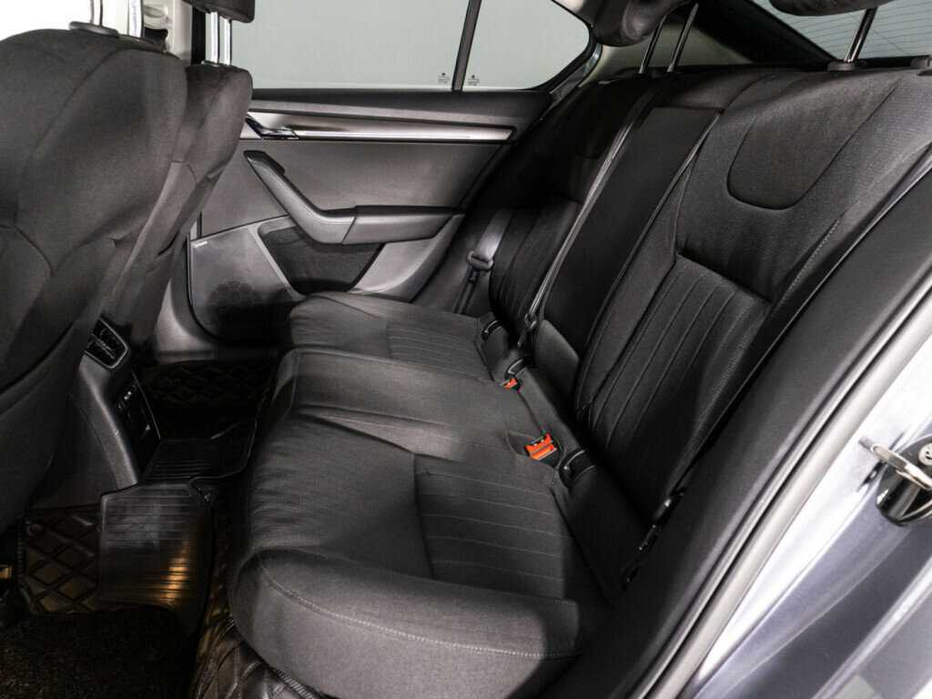 Skoda Octavia б/у, 2018, Роботизированная. Фото: #9